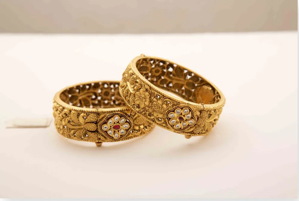 Antique Gold Jaali Kadas