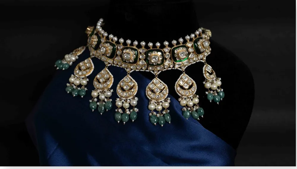 Polki Choker with Green Drops