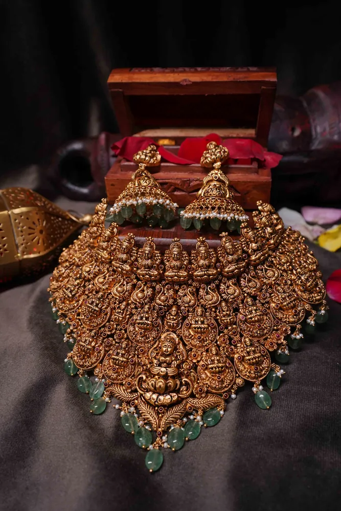 Temple Gold Bridal Set